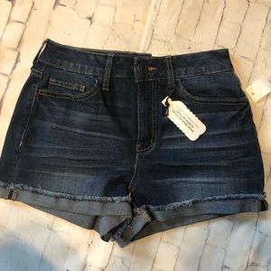 Juniors Jean shorts size 5 SO high rise curvy shortie fold fray hem 27" summer